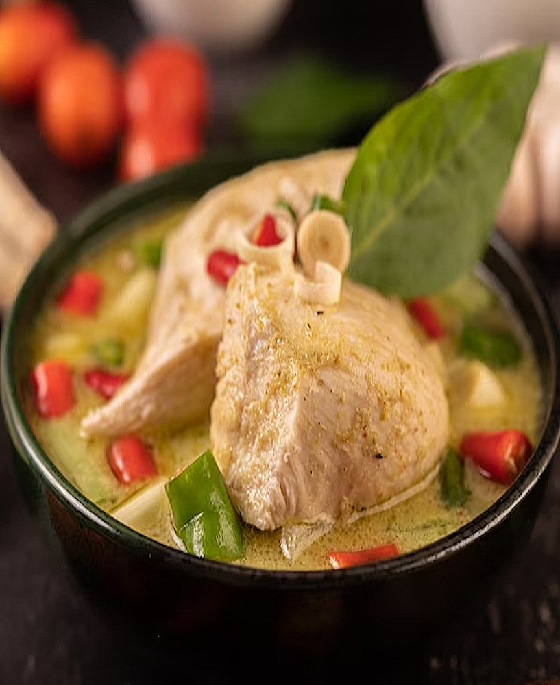 Poulet en ragoût au lait caillé – Recette Peul / Fulani traditionnelle