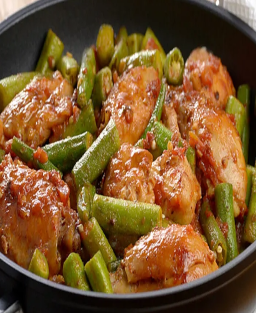 Frango com Quiabo (Brazylia) – Kurczak z okrą w stylu brazylijskim, tradycyjna popularna receptura z Minas Gerais