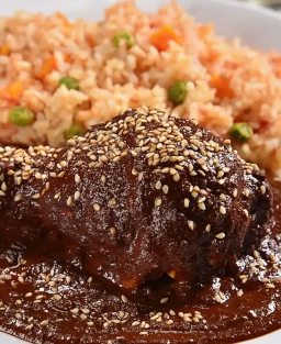 Pollo en Mole (Messico) – Pollo stufato con salsa mole, ricetta tradizionale messicana