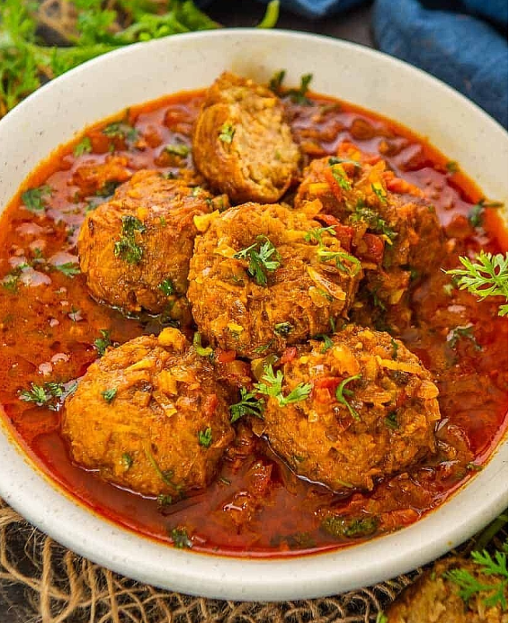 Recette complète du Lauki Kofta (लौकी कोफ्ता) – Boulettes de courge dans une sauce indienne