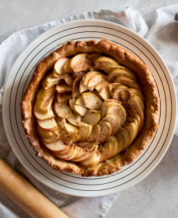Recette de la tarte aux pommes selon les techniques précises et professionnelles de l’école hôtelière pour le CAP cuisine.