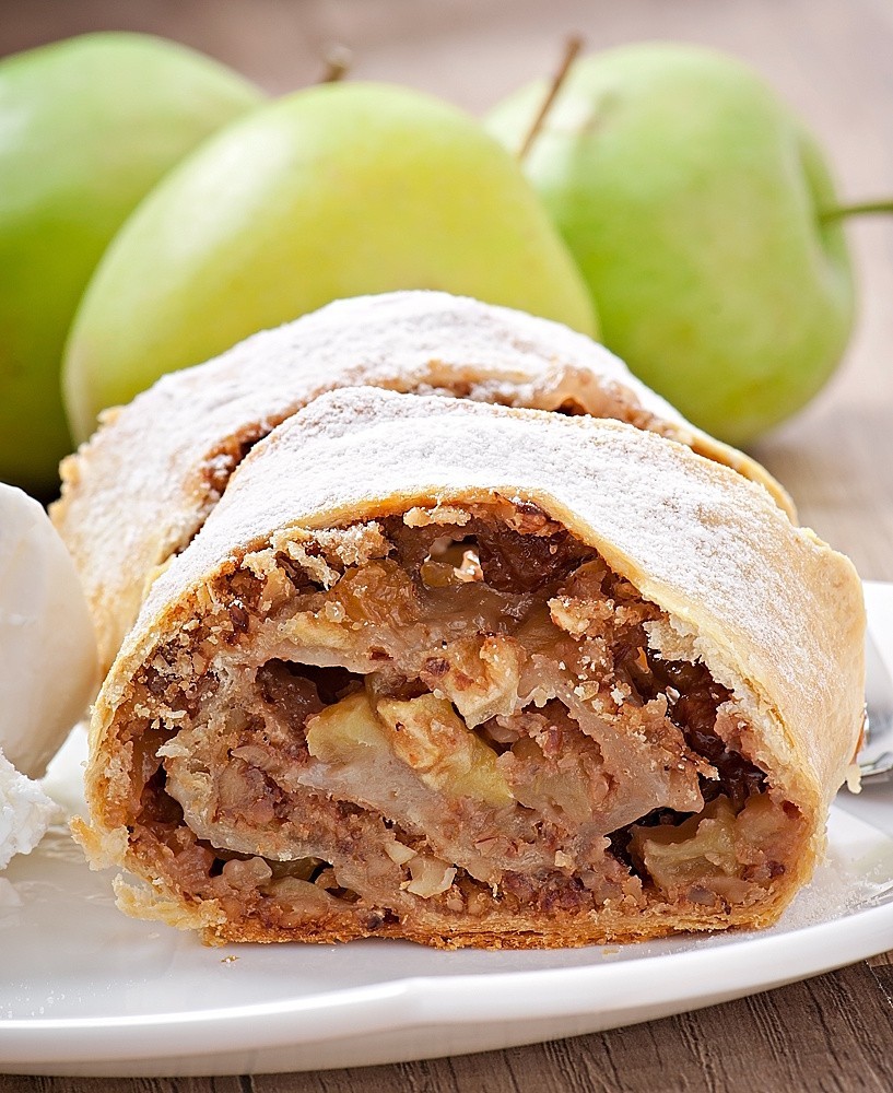 Apfelstrudel : le célèbre strudel aux pommes, entre héritage impérial austro-hongrois, viennois et influences orientales