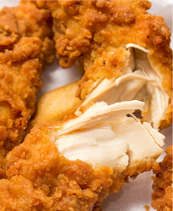 Рецепт хрусткої курки в стилі KFC: Повний посібник та детальне програмування для печей UNOX і RATIONAL