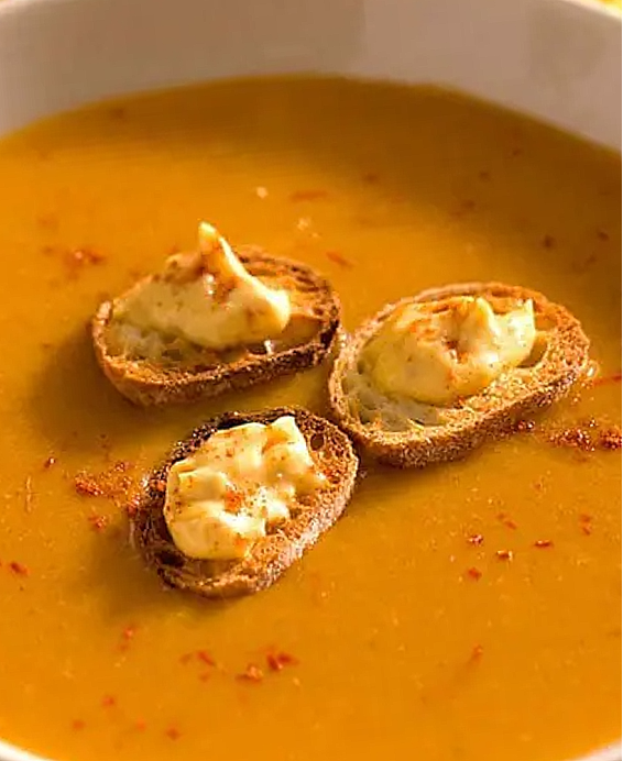 Recette de la bouillabaisse de Marseille – plat provençal traditionnel codifié