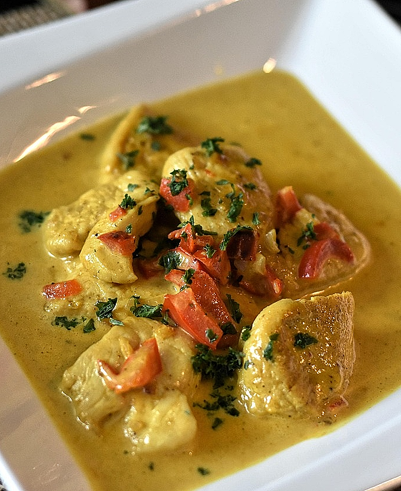Recette Ajam Paniki : ailes de poulet indonésiennes au lait de coco à la sauce Paniki traditionnelle