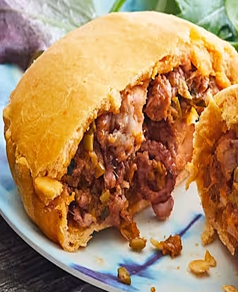 Recette de la Tielle sétoise authentique – Poulpe et sauce tomate épicée