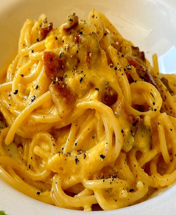 Spaghetti Carbonara Classique Onctuosité, chaleur et authenticité romaine