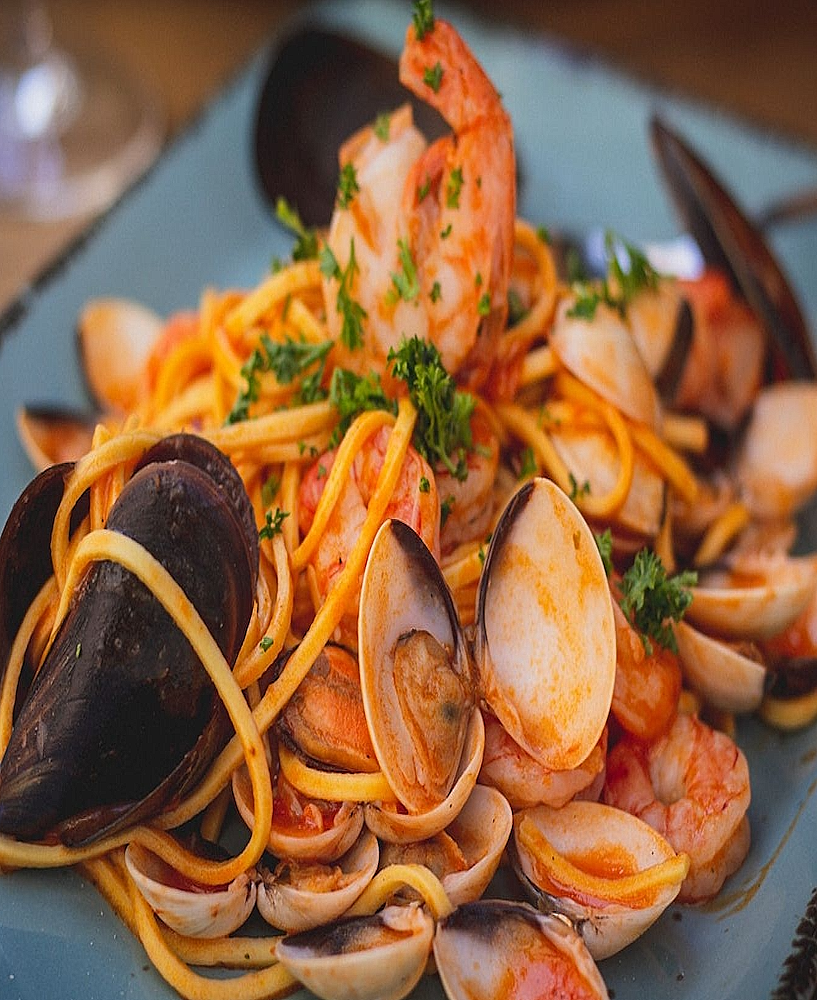 Spaghetti allo Scoglio Le rocher marin — tout ce que la Méditerranée offre