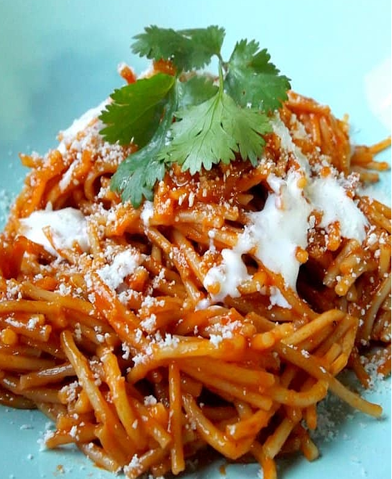 Sopa Seca de Pasta Soupe sèche aux pâtes, tomate et épices — Mexique