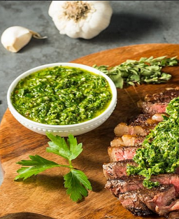 Παραδοσιακή Συνταγή για Σάλτσα Chimichurri (Αυθεντική Συνταγή)