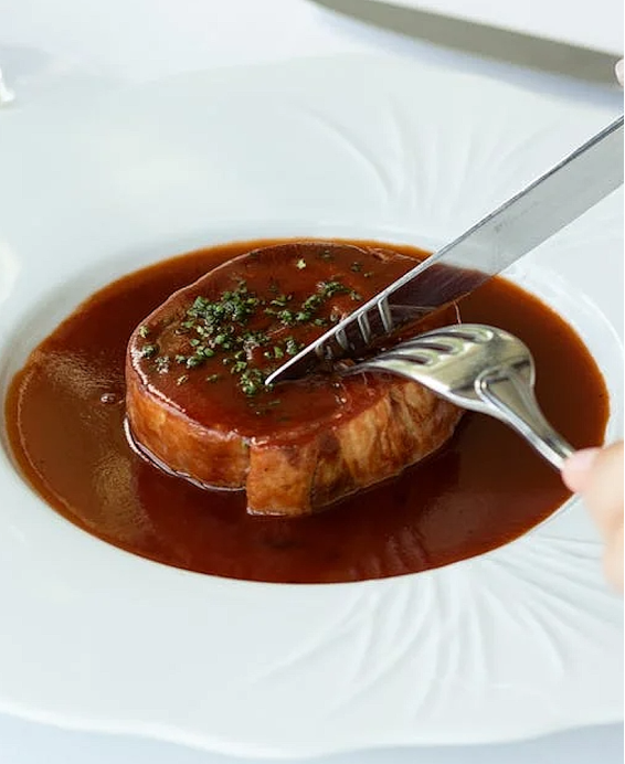 Autentyczny przepis burgundzki (Sos czerwonego wina)