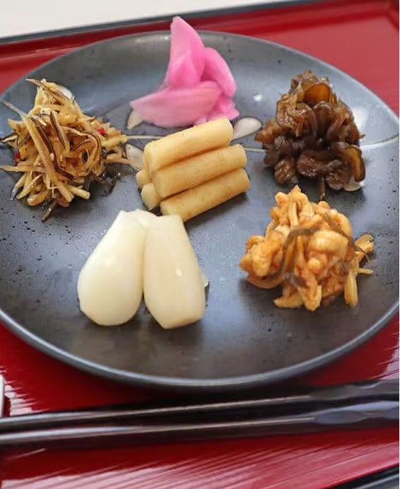 Uråldrig japansk tsukemono-recept: Konsten med långsam fermentering – Japanska inlagda grönsaker
