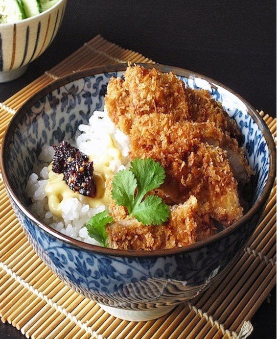 Chicken Katsu チキンカツ (Japanese Breaded Chicken, Rice, Shredded Cabbage Salad, and Pickled Vegetables Tsukemono)